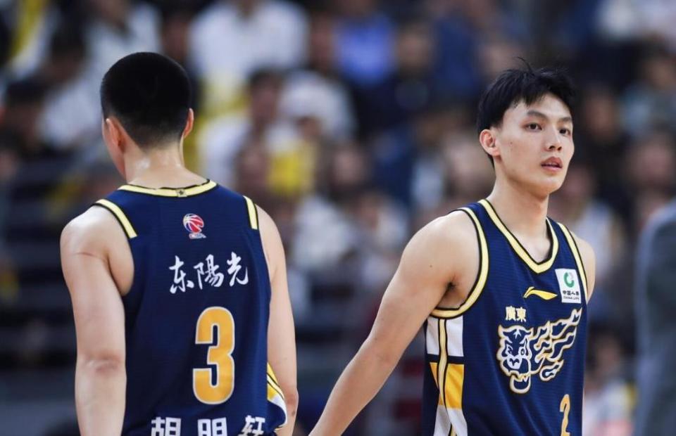 加拿大公开赛第三轮苏贝尔领跑