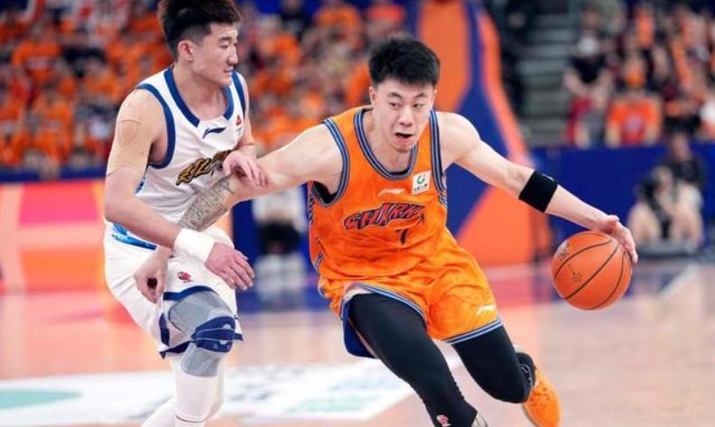 沙特主帅:我们在比赛中变阵451,依然未能阻止对手攻入禁区