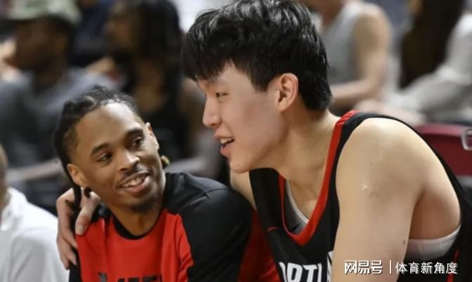 3年2.2亿!曝三方交易啊!杰伦布朗或换字母哥