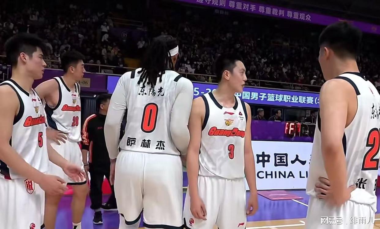 Amick:凯斯勒与爵士管理层存在分歧