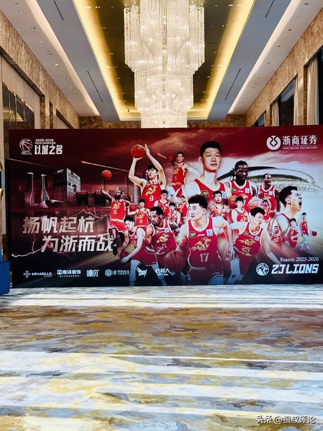 曾经的关键先生福克斯!再也回不去了