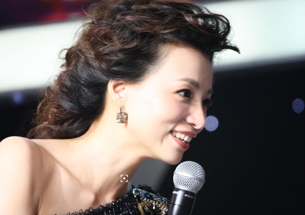 帕金斯曝爵士或降顺位选阿库夫