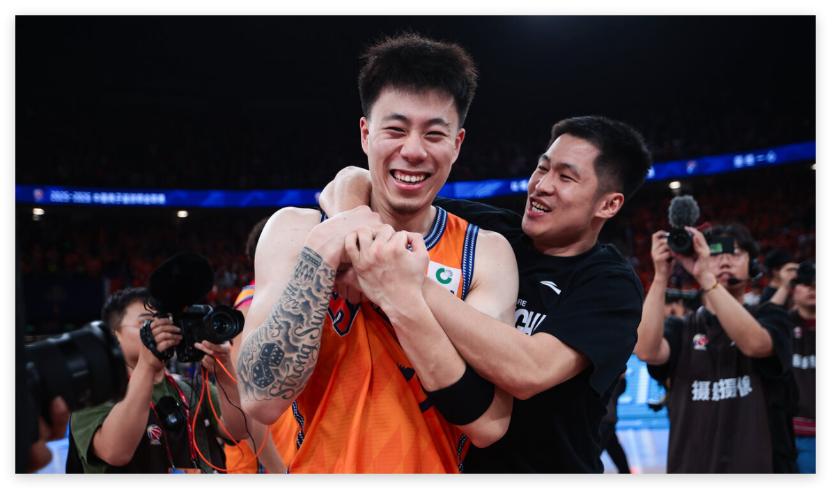 阿斯:杜兰将转会至加拉塔萨雷,加盟前他需签约纪律约束条款
